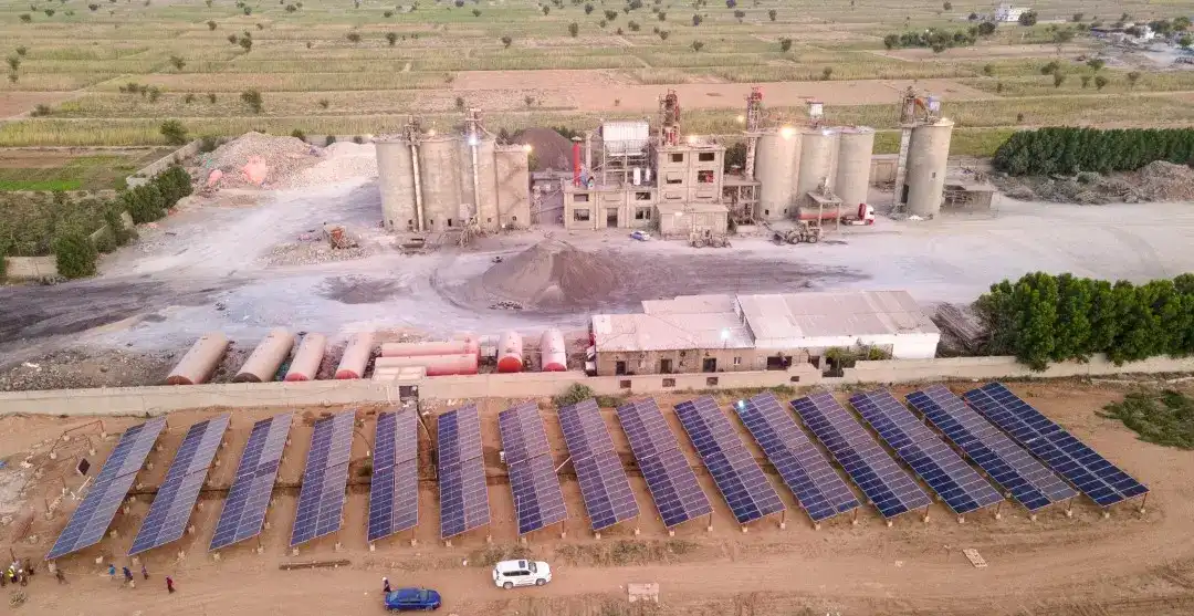 an image from Tehama Cement Factory solar system project implemented by alraebi company